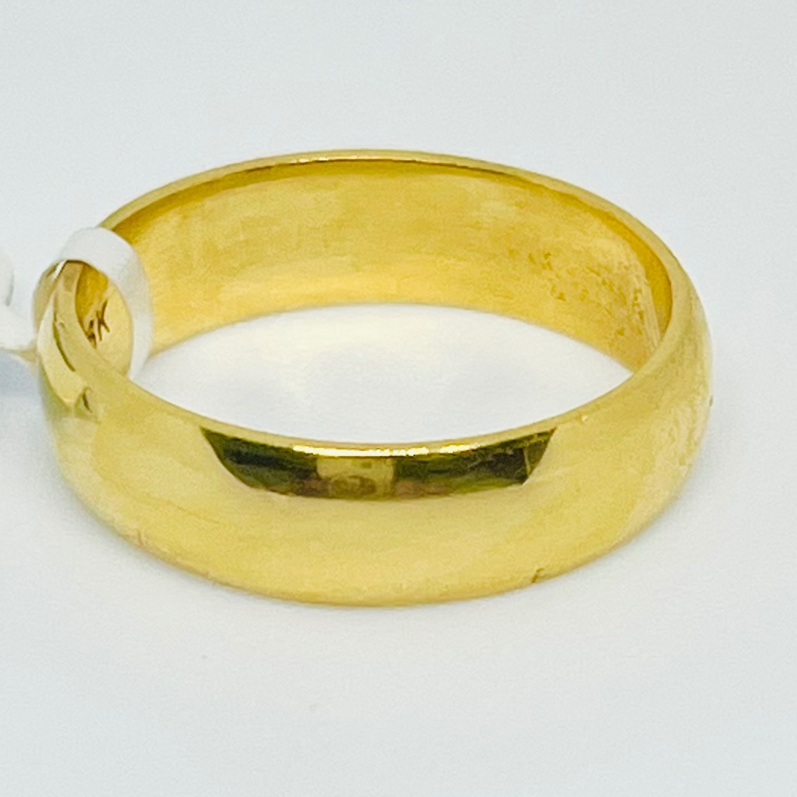 14K Yellow Gold Wedding Band