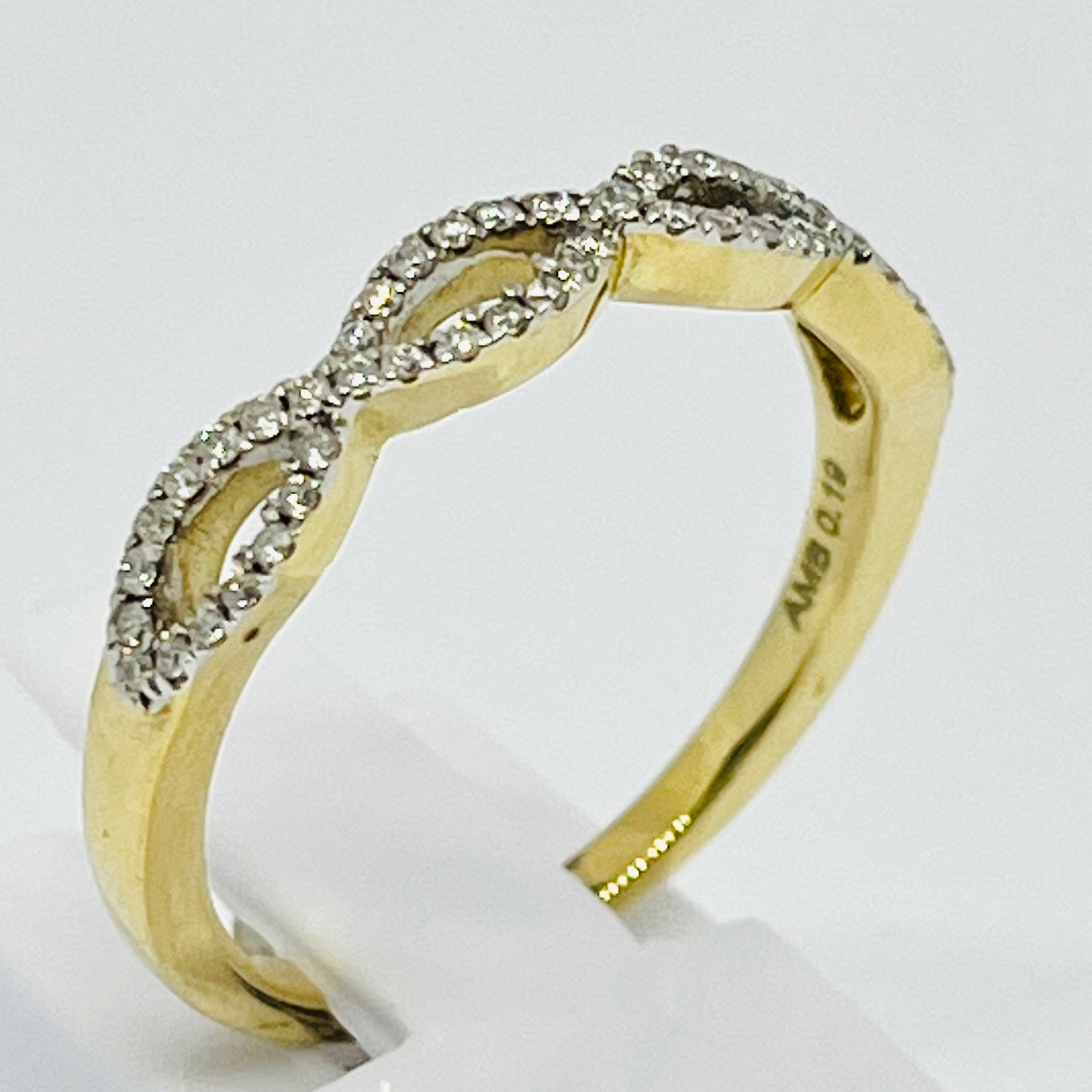 Diamond Ladies Wedding Band