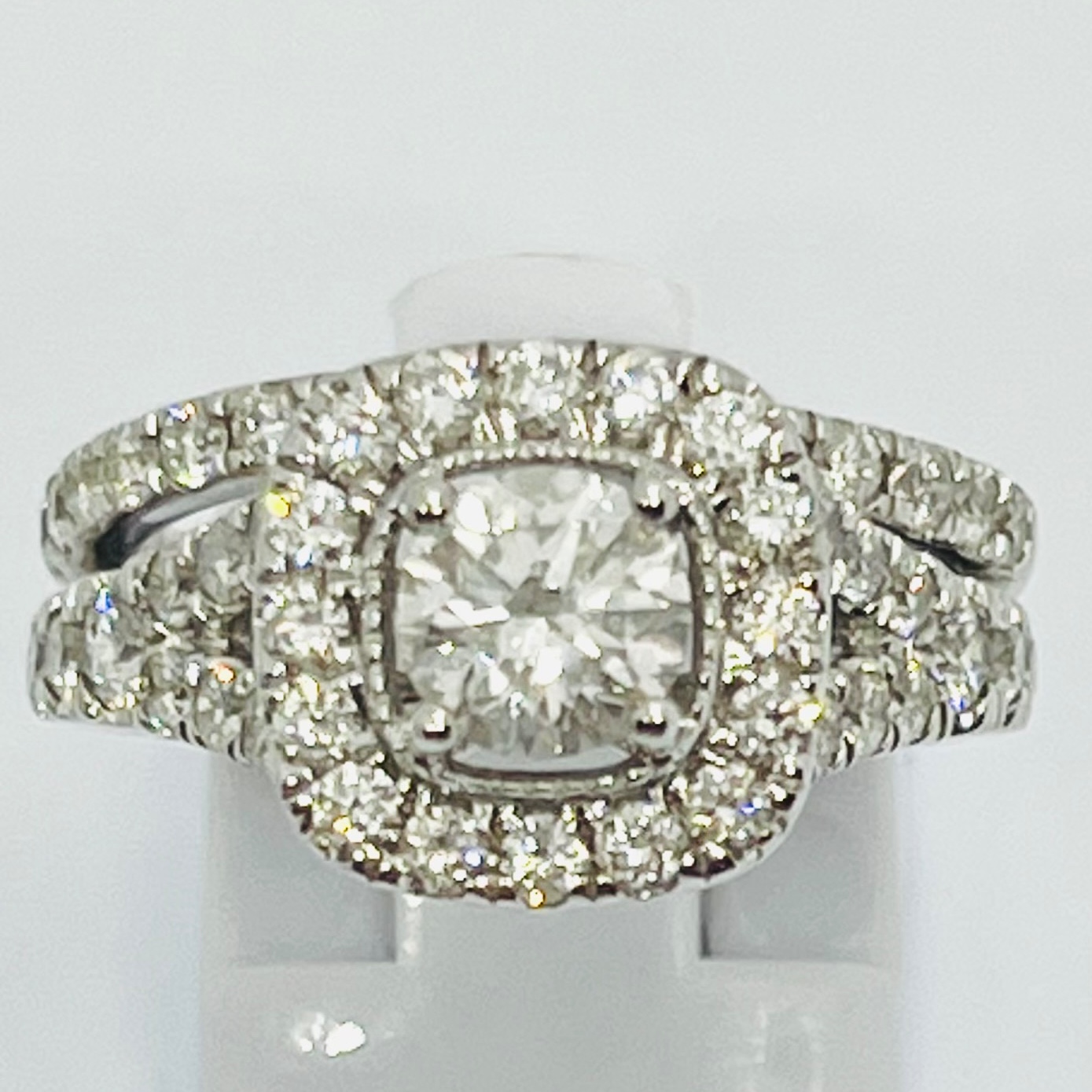 Solitaire Round Diamond Bridal Set