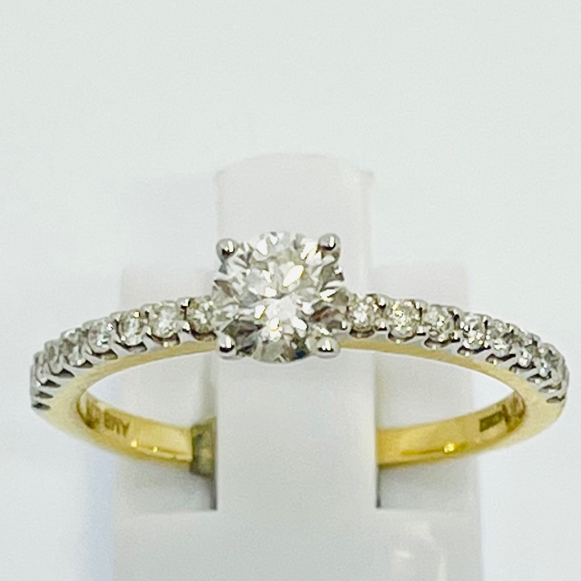 Solitaire Round Diamond Engagement Ring