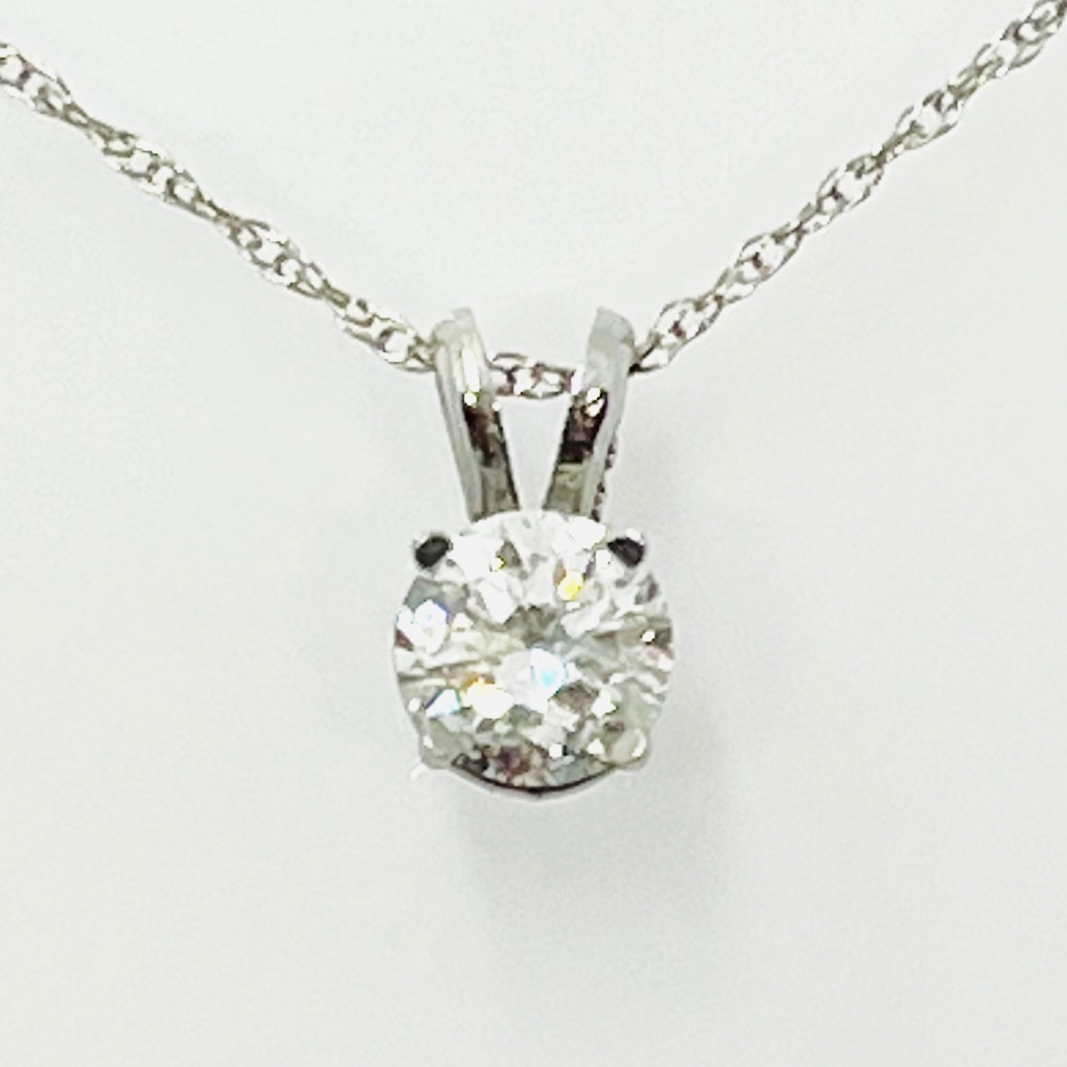 Solitaire Diamond Pendant